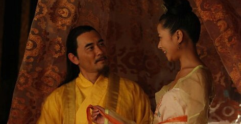 沙巴体育平台_唯品会公布2017财年第三季度财报净利3.38亿元(图2) 沙巴体育注册登录